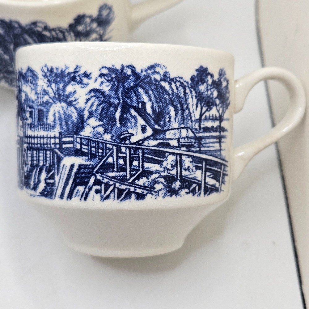 VTG set of 4 Churchill England Blue Willow Style Transferware Coffee Tea Cups